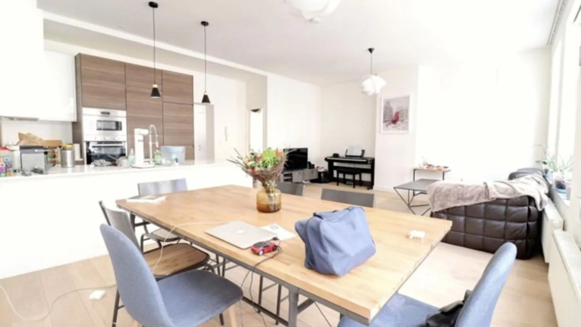 Apartment Mit 4 Zimmer Nahe Duesseldorf-Centre